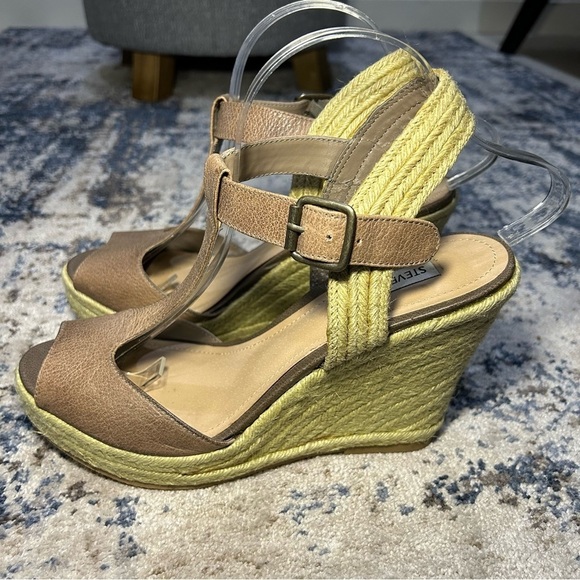 Steve Madden P-Wade Taupe Tan T-Strap Espadrille Wedge Sandals Size 10 - Picture 2 of 12